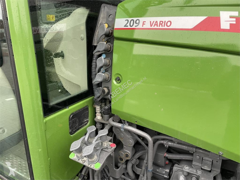 Lantbrukstraktor Fendt 209F Profi Setting2 Gen3