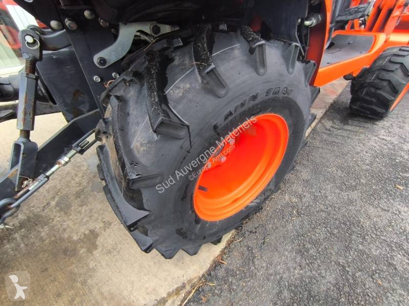 Kubota BX 231 + Chargeur Kubota et Enfouisseur...