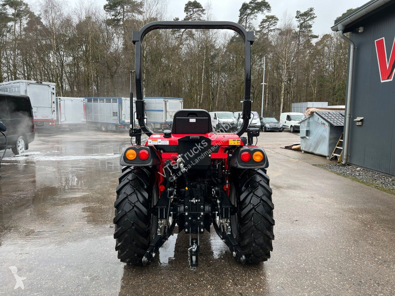 Material för boskapsskötsel  TYM T475 NH...