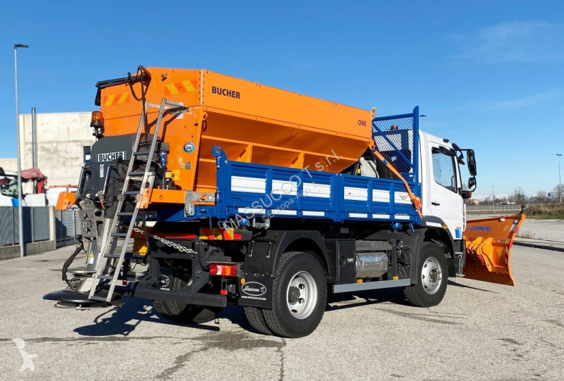 Lantbrukstraktor Mercedes Atego 1524