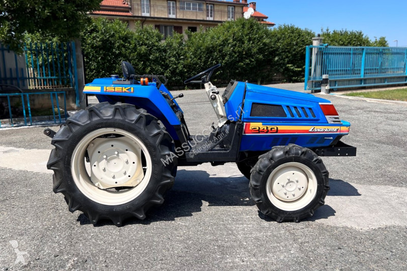 Lantbrukstraktor Iseki 240 4x4