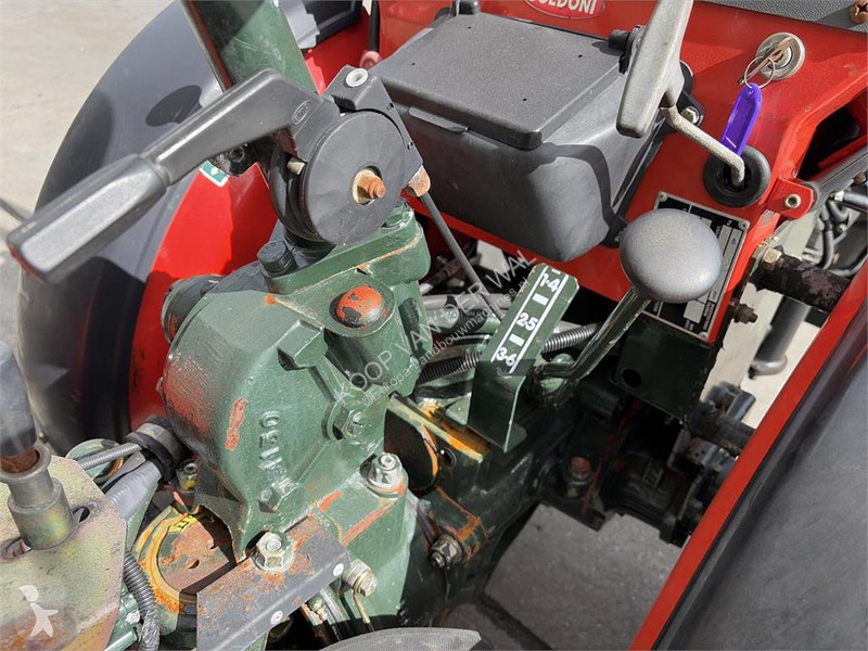 Lantbrukstraktor Goldoni Base 20