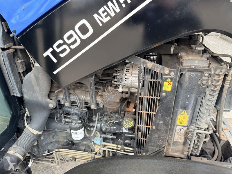 Landbrugstraktor New Holland TS90 4WD