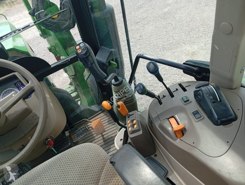 John Deere 6105RC tractor