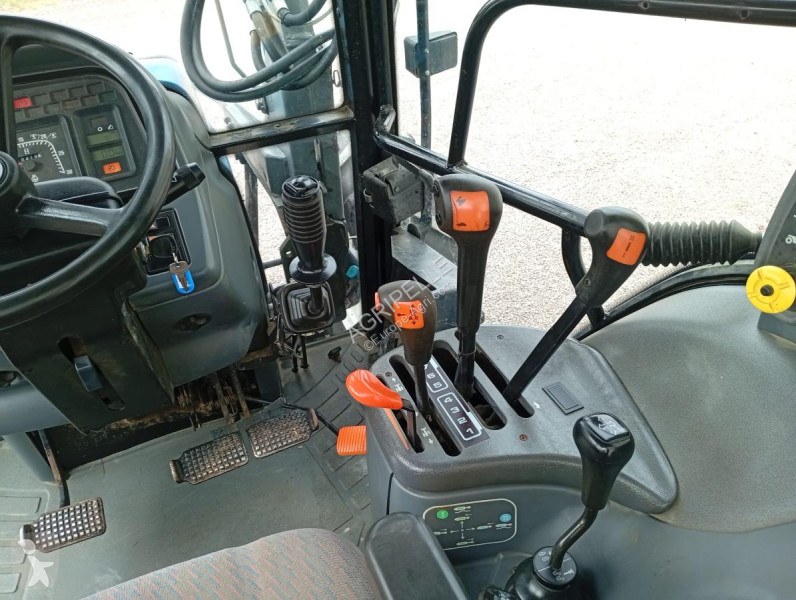 New Holland  TS100 tractor