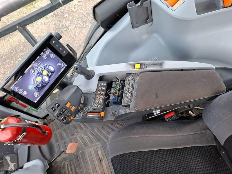 Landbrugstraktor Valtra  Q 305