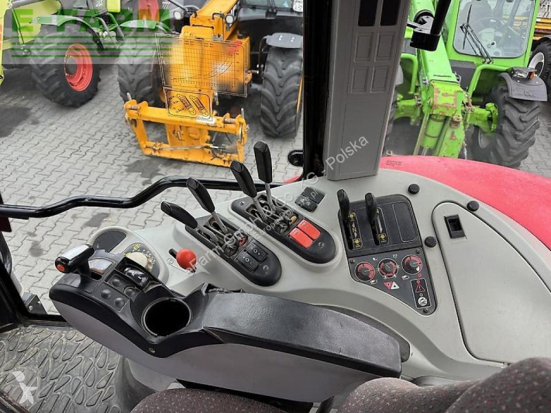 Massey Ferguson  6490 dyna-6 tractor