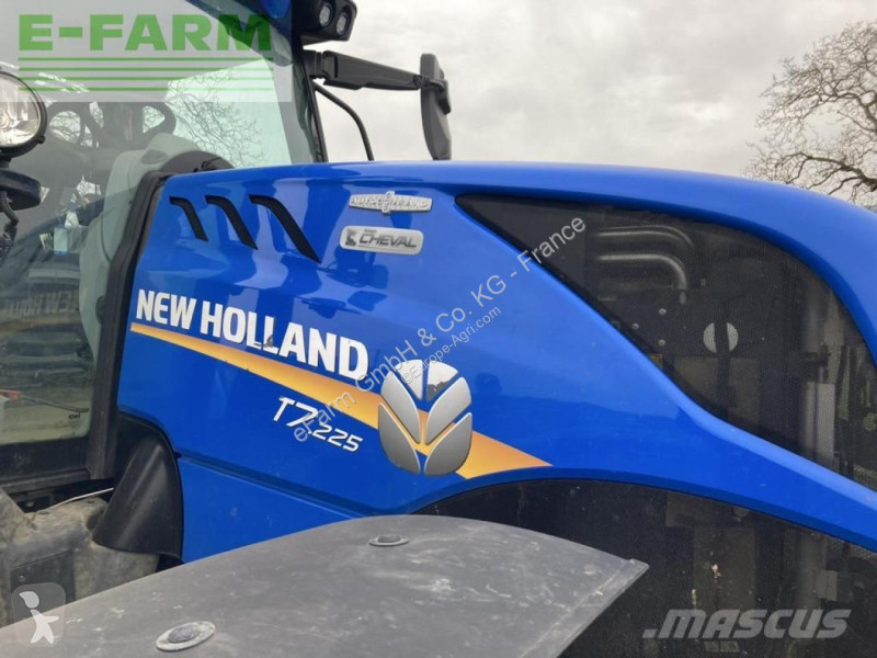 Landbrugstraktor New Holland  t7.225