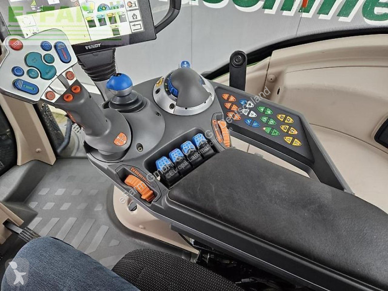 Landbrugstraktor Fendt  824 vario profi plus