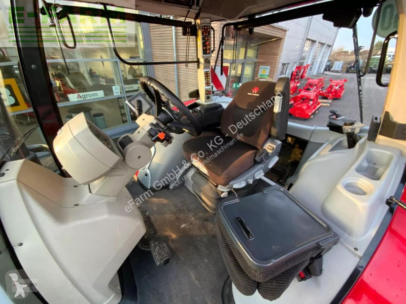 Lantbrukstraktor Massey Ferguson  8740 s dyna...