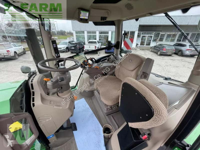 Landbrugstraktor John Deere  6r215