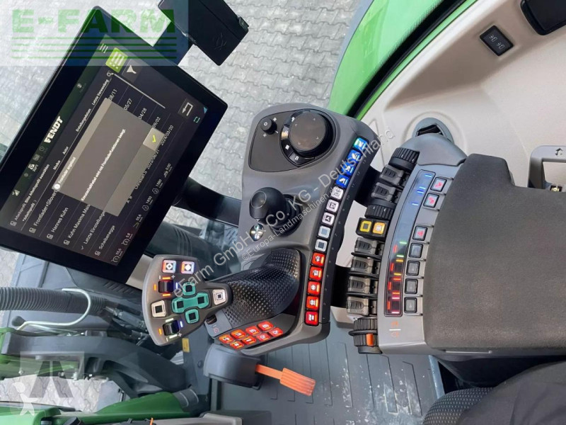 Landbrugstraktor Fendt  724 vario mit frontlader