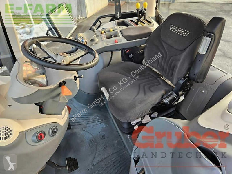 Lantbrukstraktor Mc Cormick  7x.830