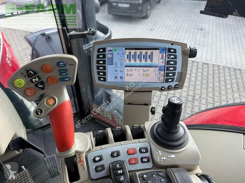 Landbrugstraktor Massey Ferguson  8727 dyna vt