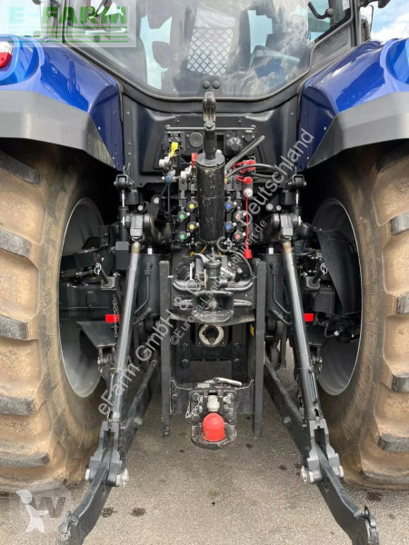 Landbrugstraktor New Holland  t 7.270 ac