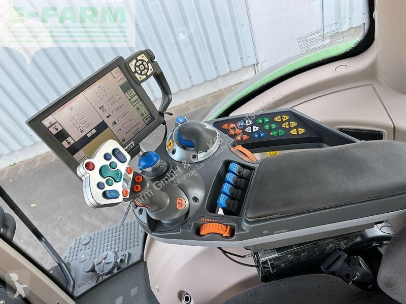 Landbrugstraktor Fendt  828 vario profi plus