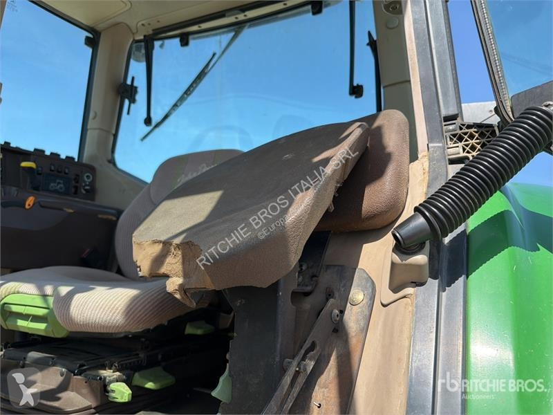Tractor John Deere 6820