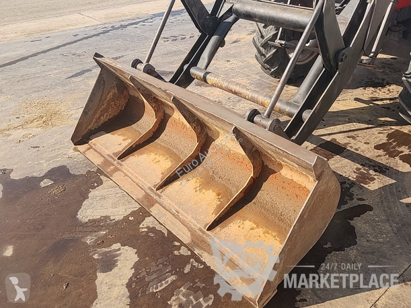 Сільськогосподарський трактор Massey Ferguson 3060