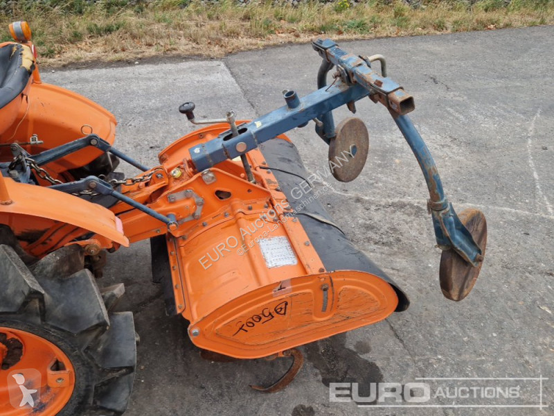 جرار زراعي Kubota B5000