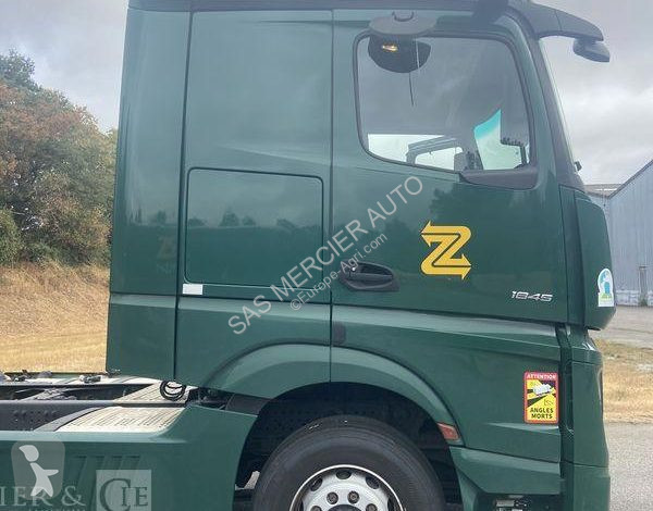 Tracteur Mercedes