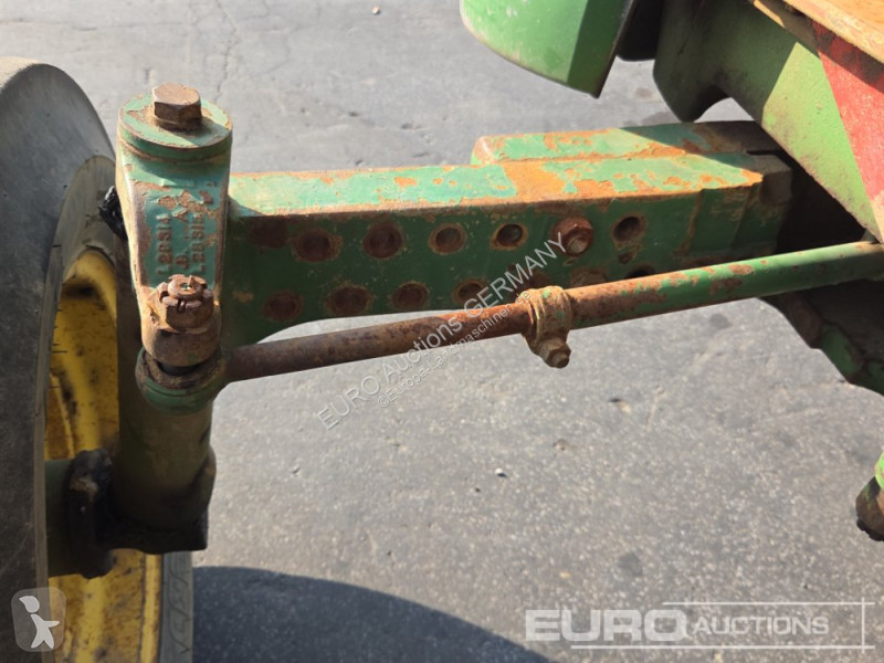 Lantbrukstraktor John Deere 2130