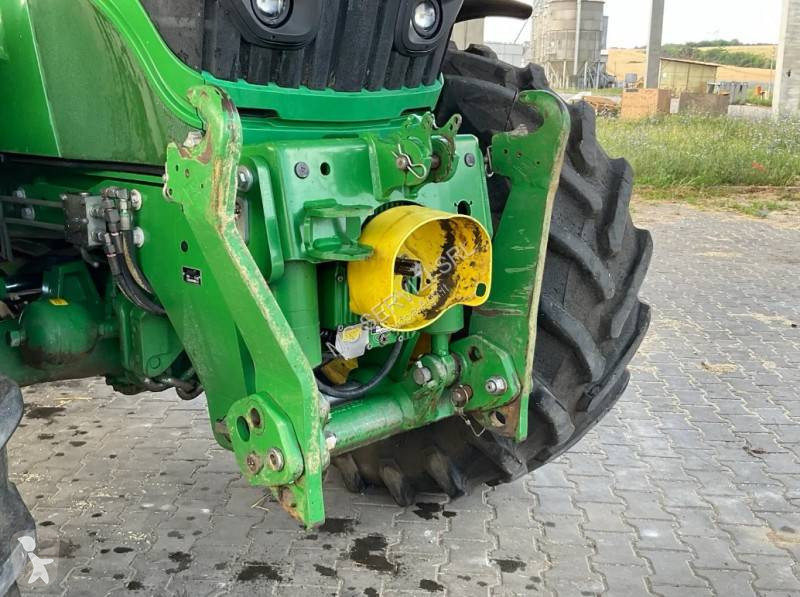 Lantbrukstraktor John Deere 6195M
