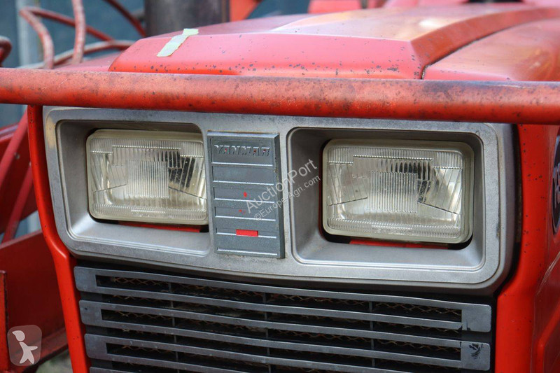 جرار زراعي Yanmar YM1802D