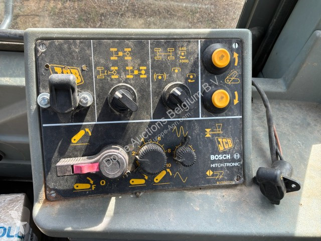 جرار زراعي JCB Fastrack 155-65