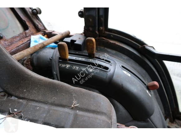 Tractor Kubota B2400D