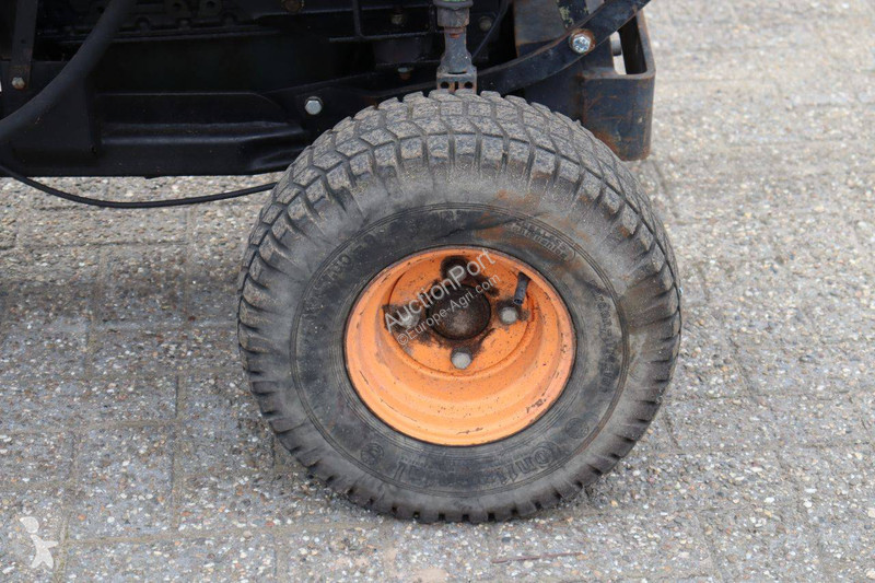 Tractor Agria 8300-D