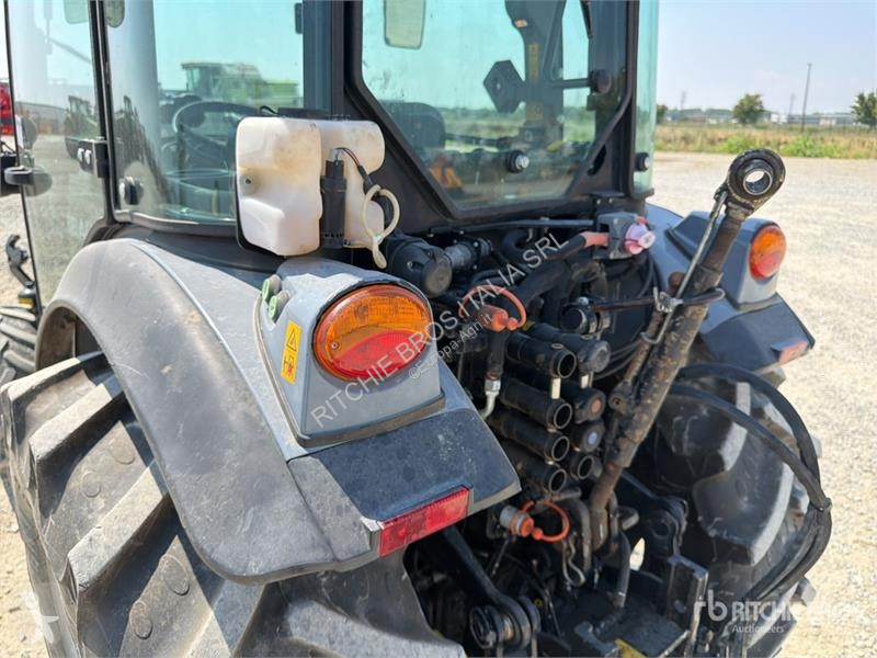 Сільськогосподарський трактор Carraro AGRICUBE...