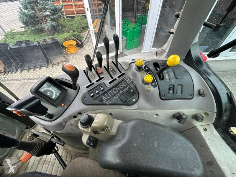 Сільськогосподарський трактор Case Maxxum MX100...