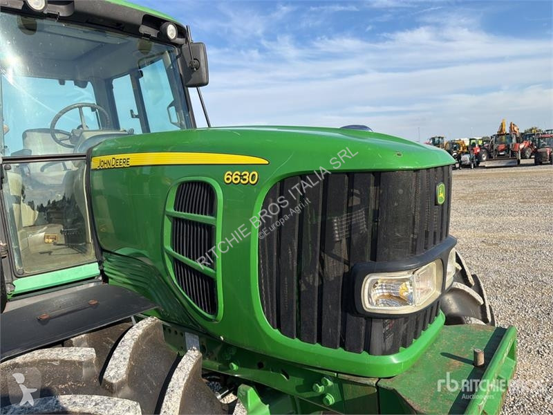 Tractor John Deere 6630 4WD Tractor