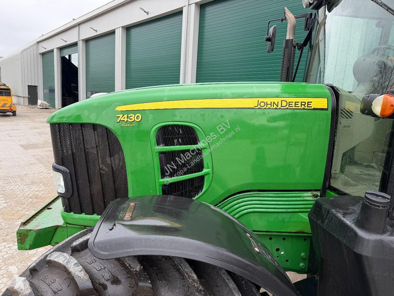 Tractor John Deere 7430 Excellent condition