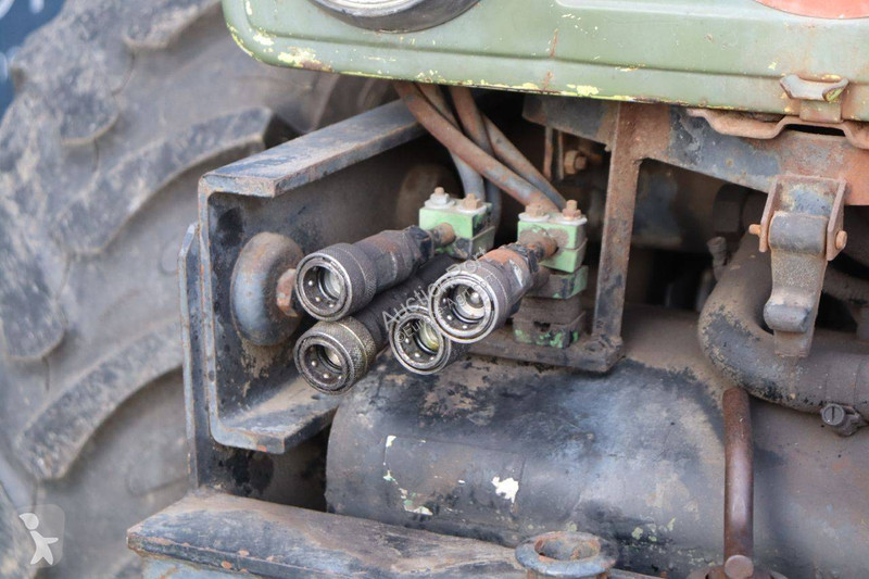 Tractor agrícola  800