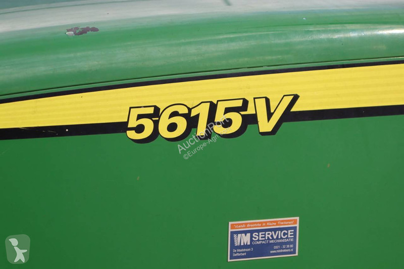 Tractor agrícola John Deere 5615 V