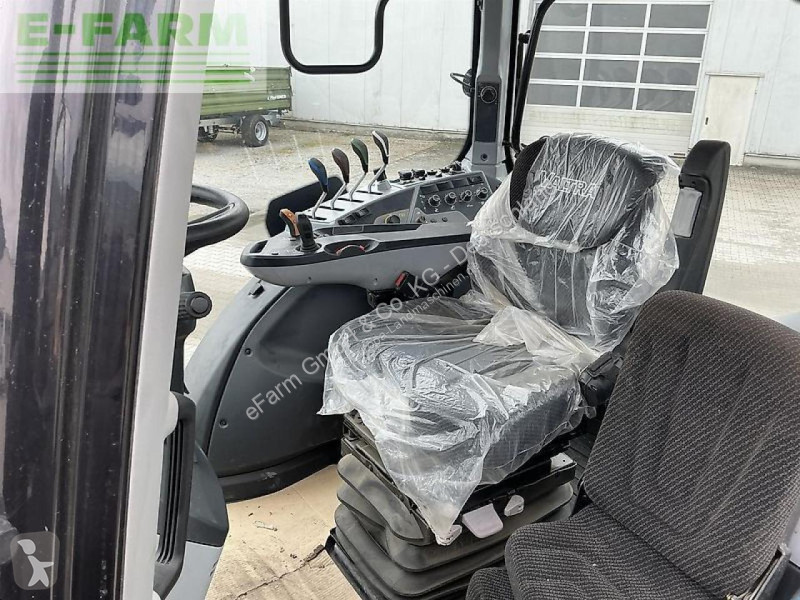 Tracteur agricole Valtra  t155a 2a1