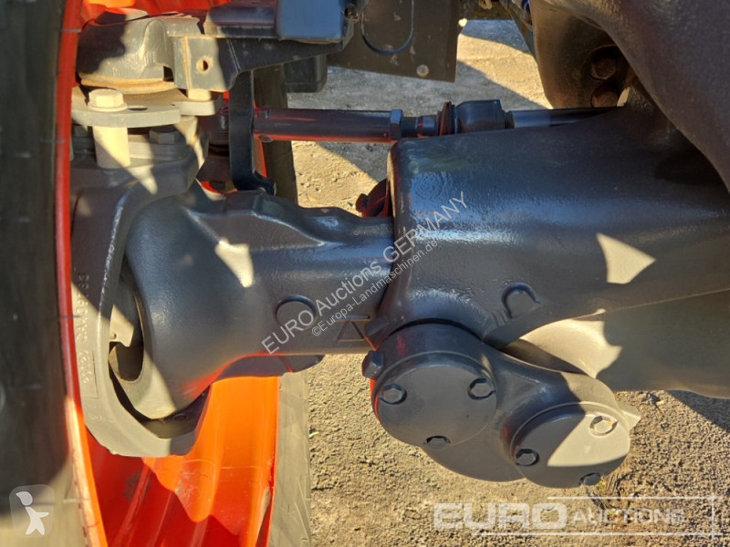 Tracteur agricole Claas Axion 810 CMATIC