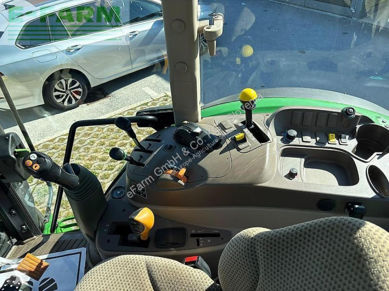 Tractor John Deere  6105mc