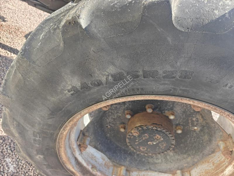 Tracteur agricole Case  1056XL