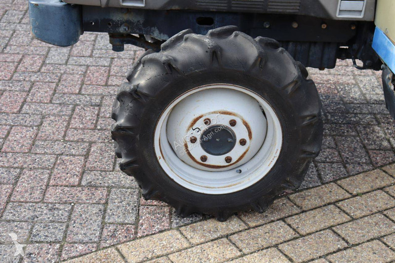 Tracteur agricole Iseki Geas 21