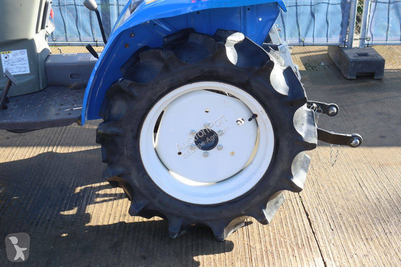 Tracteur agricole Iseki TM15F