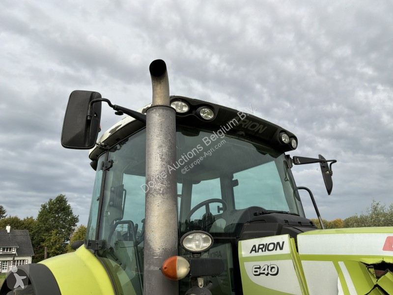 Tracteur agricole Claas Arion 640 Cis