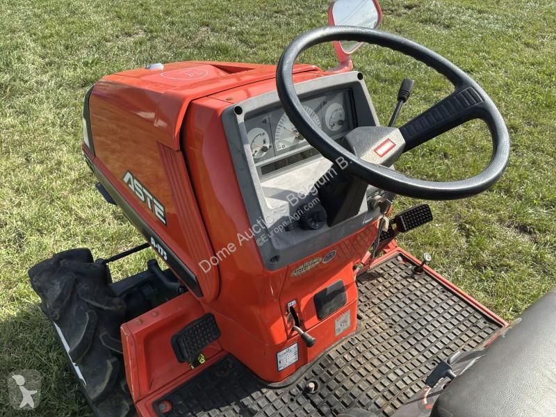 Tracteur agricole Kubota Aste A175