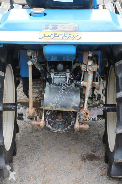 Tracteur agricole Iseki TU160F