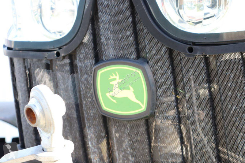 Zemědělský traktor John Deere 6170 R