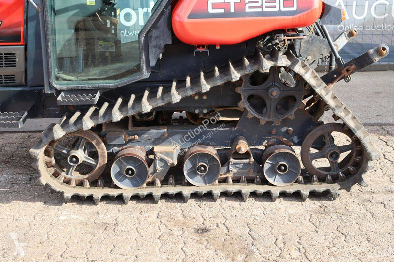 Zemědělský traktor Yanmar CT280