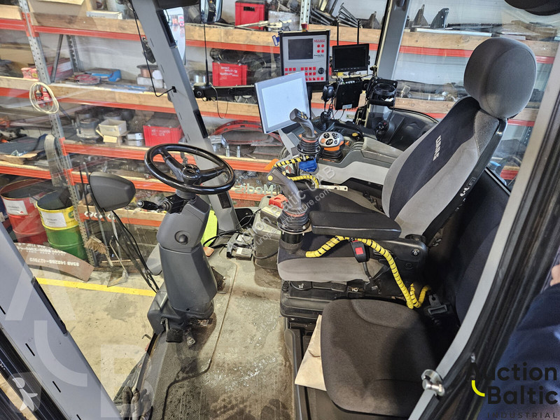 Zemědělský traktor Claas Xerion 5000 Trac