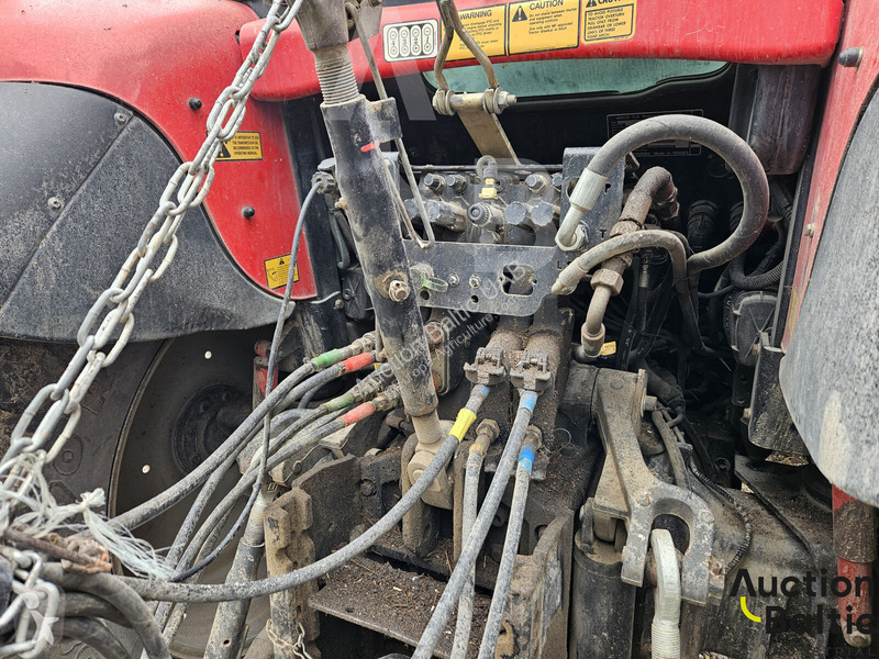 Zemědělský traktor Massey Ferguson 6480