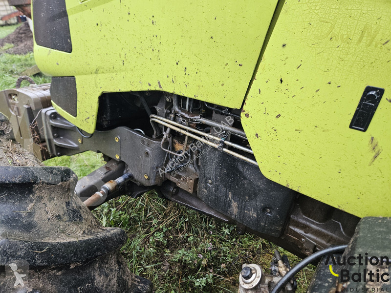 Tractor Claas Arion 640
